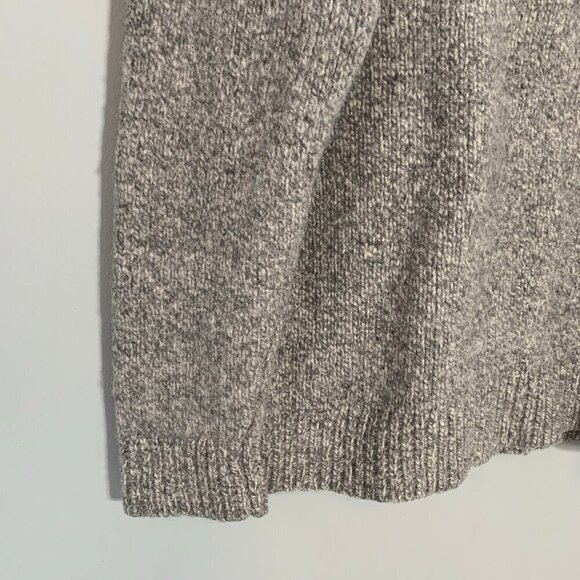 L.L. Bean 100% lambs wool gray mock collar button detail pullover sweater - Picture 2 of 9